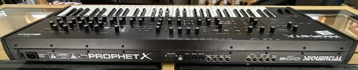 Dave Smith Instruments - PROPHET X 2