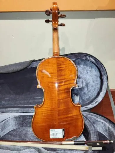 Budget violin 1/8 2