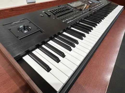 Korg - PA5X88 2