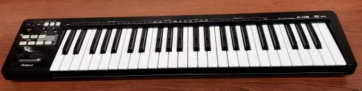 Roland - A-49-BK