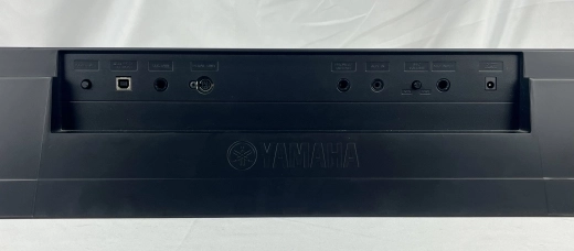 Yamaha - DGX660 B 2