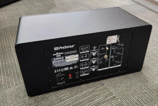 PreSonus - ERIS E66 2