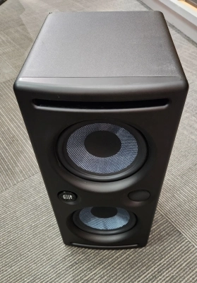 PreSonus - ERIS E66 3