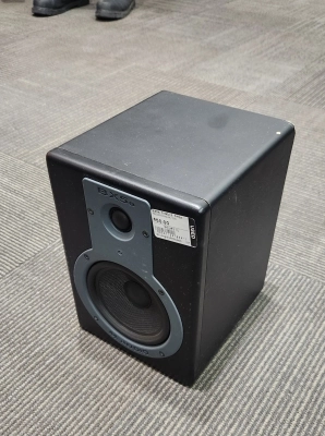 M-AUDIO - BX5A SINGLE 2