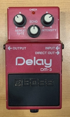 VINTAGE BOSS DM-3 ANALOG DELAY