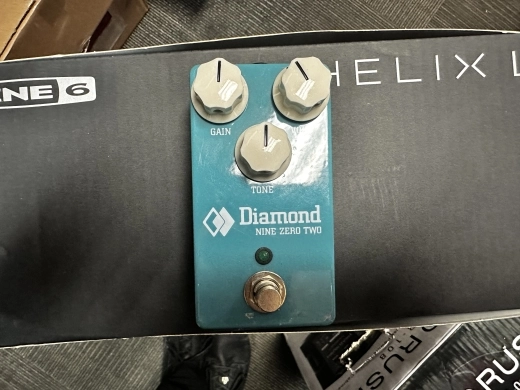 Diamond Guitar Pedals - D902