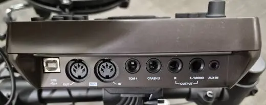 Alesis Nitro Kit with Mesh Pads 2