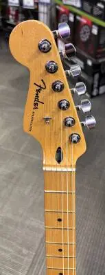 Fender - LEFTY PLAYER PLUS STRATOCASTER 2