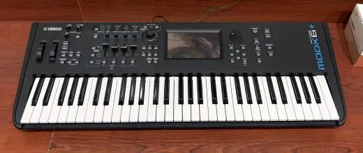 Yamaha - MODX6+