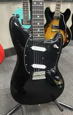 Fender - PLAYER II MUSTANG 2