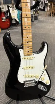 Fender - PLAYER II STRATOCASTER 2