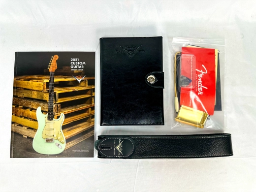Fender Custom Shop Limited Edition '62 Bone Tone Stratocaster Journeyman Relic - Super Faded Aged Sonic Blue - 923-1012-777 8