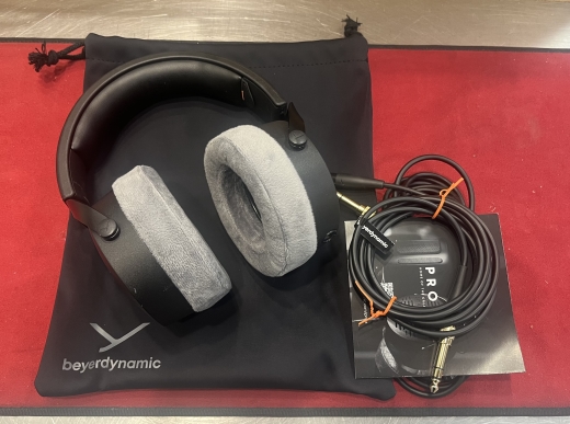 Store Special Product - Beyerdynamic - DT700 PRO X