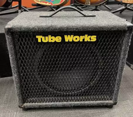 TUBEWORKS 1X12 GUITAR CAB