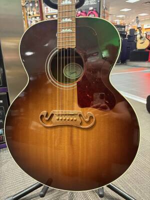 Store Special Product - Gibson SJ-200 Studio Walnut Sunburst