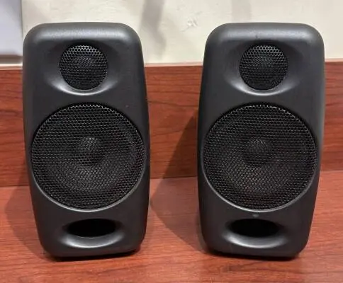 IK Multimedia - ILOUD MICRO STUDIO MONITORS pair
