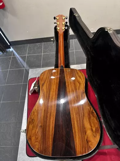 TAYLOR 710-B 25TH ANNIVERSARY BRAZILIAN ROSEWOOD 4