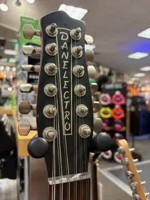 Danelectro DC59 12 String Red 2