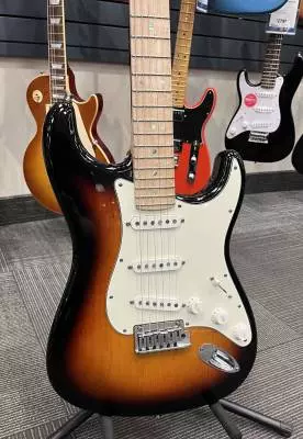 FENDER CUSTOM SHOP DELUXE STRAT 2012 2