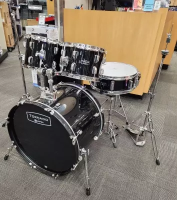 Mapex Tornado 22,10,12,16,SD w/Hardware in Black 2