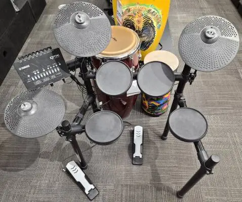 Yamaha DTX400K 402 Electric Drum Kit