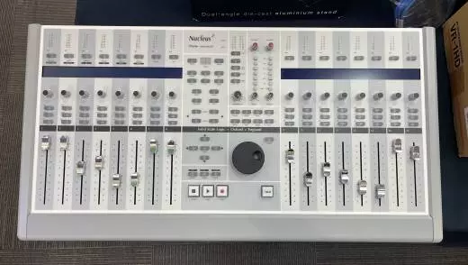 Solid State Logic - NUCLEUS 2