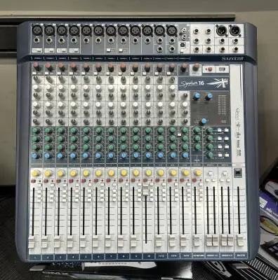 Soundcraft - SIGNATURE 16
