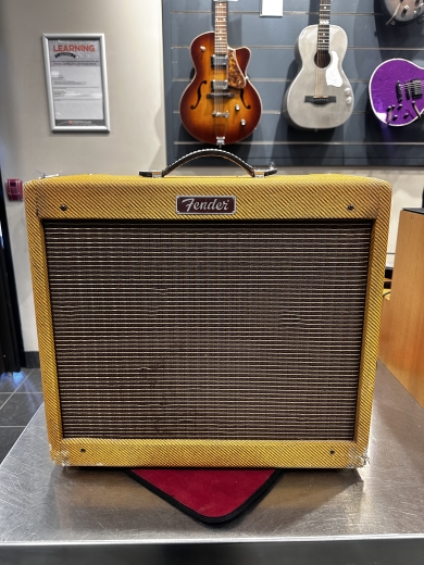 Store Special Product - Fender - 021-3205-700