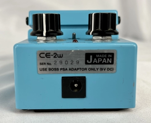 BOSS - CE-2W 2