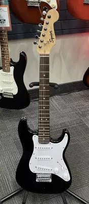 SQUIER MINI STRATOCASTER V2 BLACK
