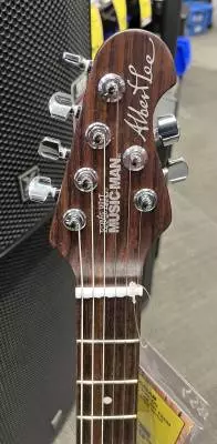 ERNIE BALL MUSIC MAN - ALBERT LEE HH 2