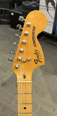 1979 FENDER STRATOCASTER W/CASE 3