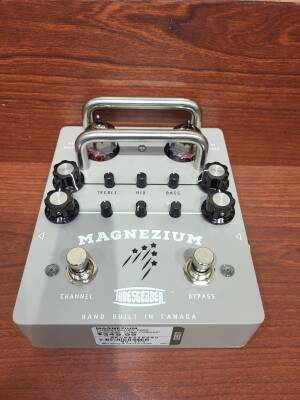 Tubesteader Magnezium 2-Channel Tube Preamp Pedal