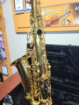 Jupiter alto saxophone (Budget, JUP567) 2