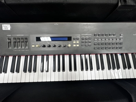 YAMAHA S80 2