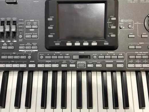 Korg - PA3X-76 2