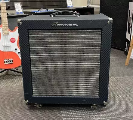 AMPEG DIAMOND BLUE BASS COMBO 200W 1X15