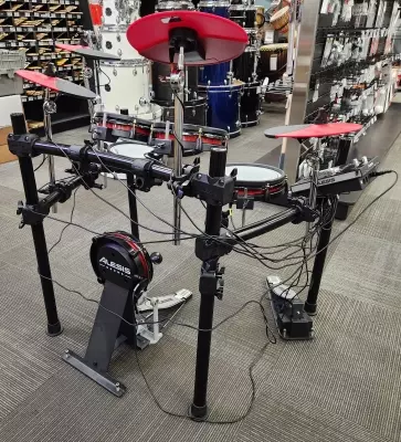 Alesis SE Command Kit with Mesh Pads in Red