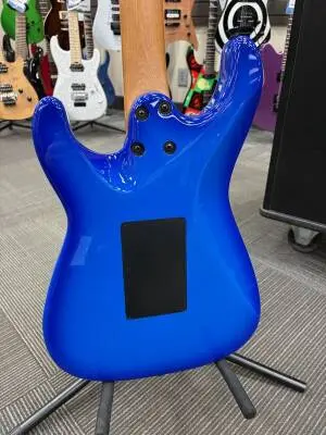 Charvel Pro-Mod Plus So-Cal 1 HH FR Blue Burst 2