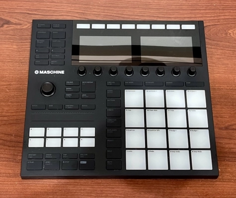 Gear Hunter | Native Instruments - MASCHINE MK3