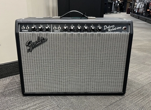 Fender - 65 DELUXE REVERB