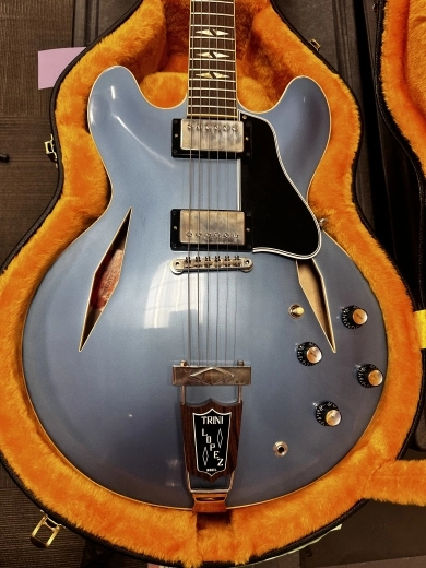 Gibson Custom 1964 Trini Lopez Standard Reissue VOS Semi-hollowbody Electric Guitar - Pelham Blue 2