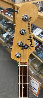 Fender - DIMENSION BASS 2