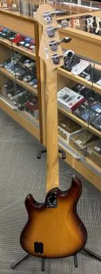 Fender - DIMENSION BASS 2