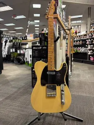 Fender Vintera II 50s Nocaster Blackguard Blonde