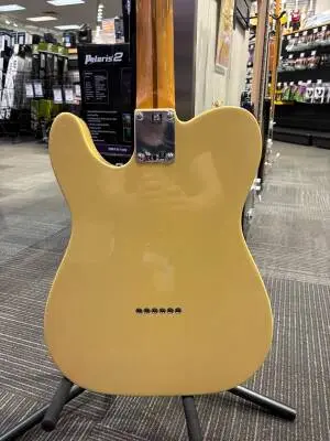Fender Vintera II 50s Nocaster Blackguard Blonde 2