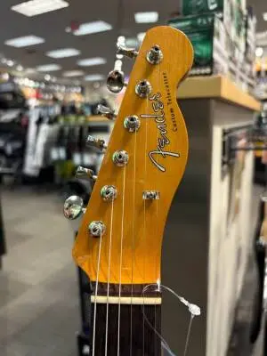 Fender Limited Edition Vintera III Early '60s Telecaster Custom 2