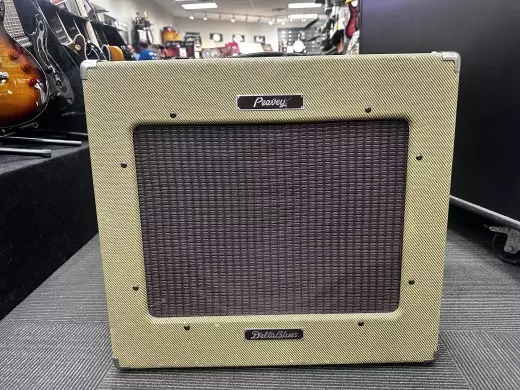 PEAVEY DELTA BLUES 1X15