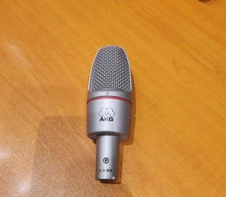 AKG - C3000B