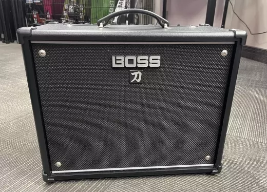 BOSS - KATANA 50 (KTN-50)